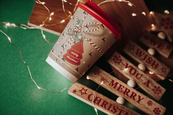Paper Cup Double Wall 12oz 90mm HAPPY HOLIDAYS MIX